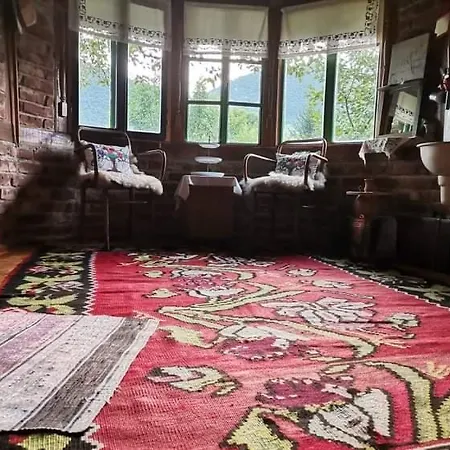 Apartman Etno