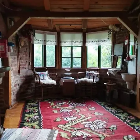 Apartman Etno