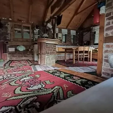 Apartman Etno *